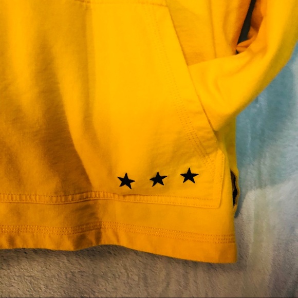 ❄️Norton Studio XL yellow hoodie w/ zipper closure - Picture 5 of 8